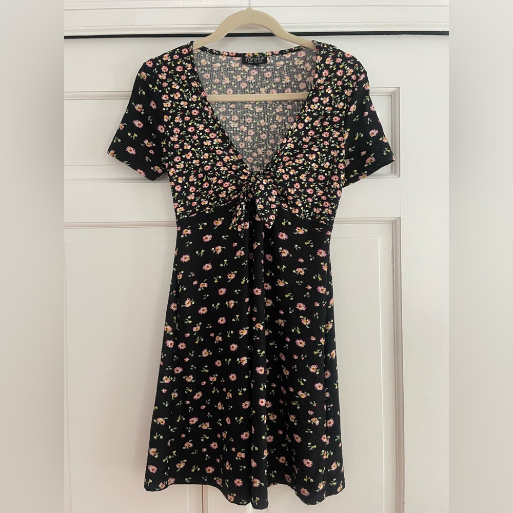 Topshop: floral mini dress